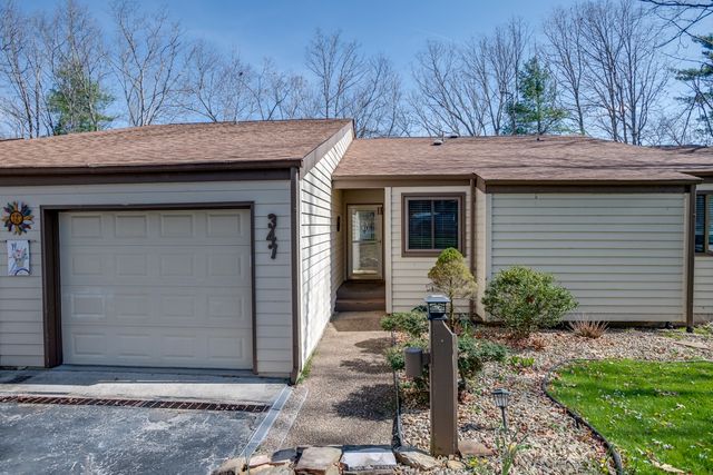 347 Lake Catherine Cir, Crossville, TN 38558