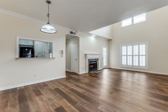 4034 Rawlins Street 102, Dallas, TX 75219