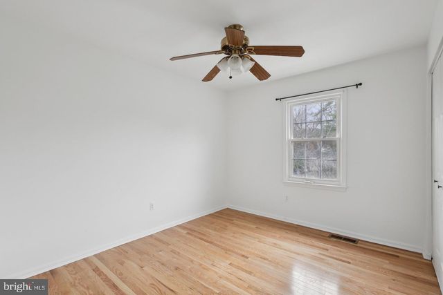 3940 BRADWATER ST, Fairfax, VA 22031