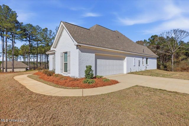 119 Ashwood Lane, Mendenhall, MS 39114