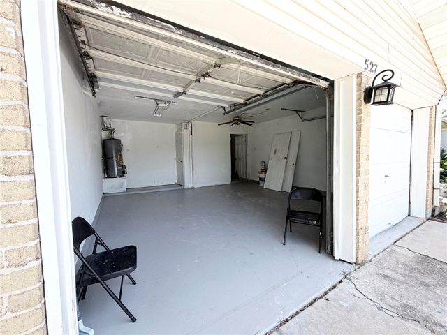 527 Slumberwood Dr, Houston, TX 77013