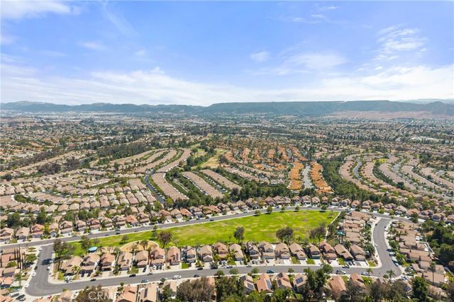 24070 Crowned Partridge, Murrieta, CA 92562