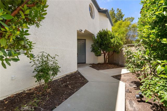 24070 Crowned Partridge, Murrieta, CA 92562
