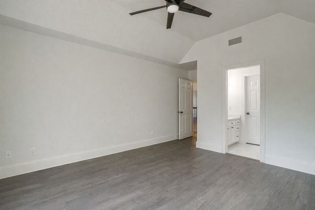 330 Madeline Lane, Burleson, TX 76028