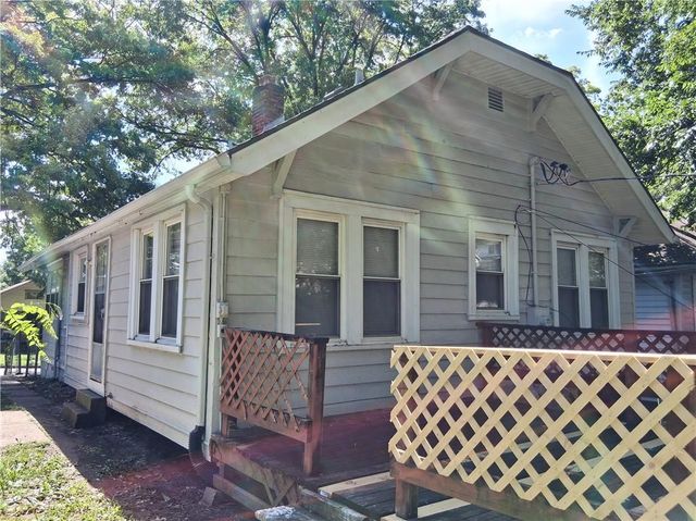 5410 Olive Street, Kansas City, MO 64130