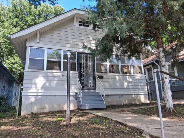 5410 Olive Street, Kansas City, MO 64130