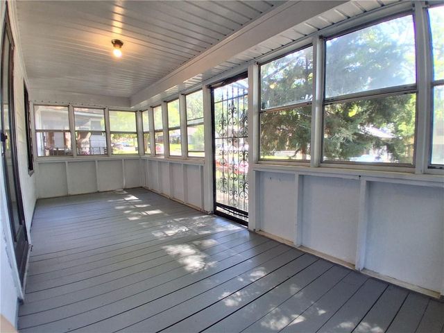 5410 Olive Street, Kansas City, MO 64130
