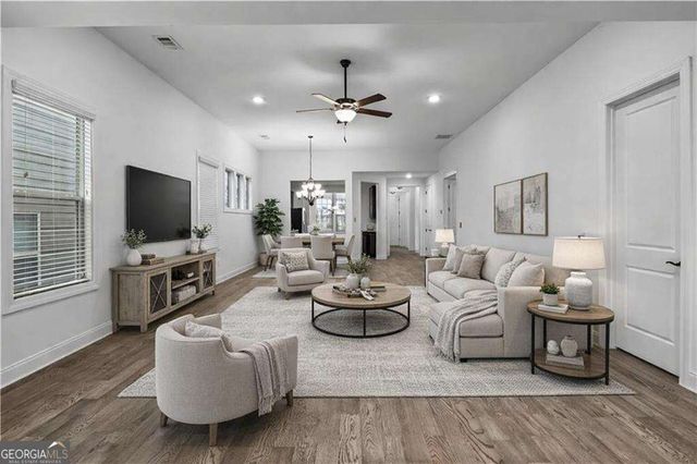 321 Cottonwood Circle, Peachtree City, GA 30269