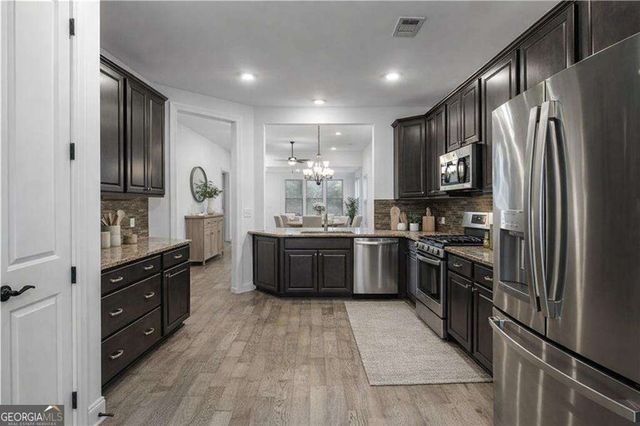 321 Cottonwood Circle, Peachtree City, GA 30269