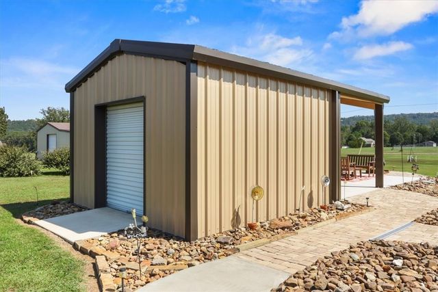 184 PR 3555, Clarksville, AR 72830