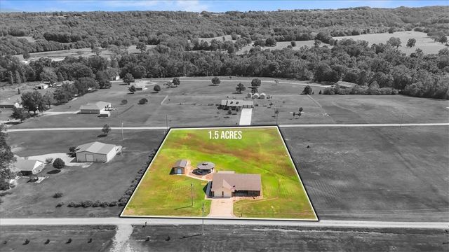 184 PR 3555, Clarksville, AR 72830