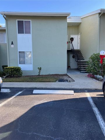 630 FAIRWAYS CIRCLE A, Ocala, FL 34472