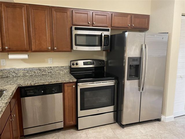22311 SW 88th Place 2034, Cutler Bay, FL 33190