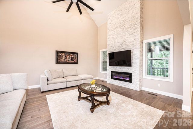 754 River Bend Drive, Granite Falls, NC 28630