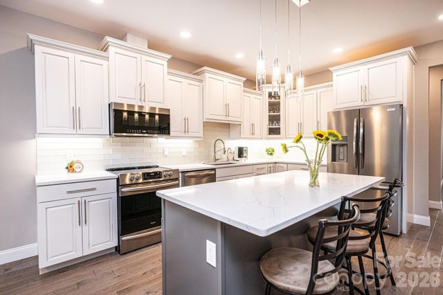 754 River Bend Drive, Granite Falls, NC 28630