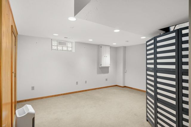 1211 Dwane Street, South Saint Paul, MN 55075