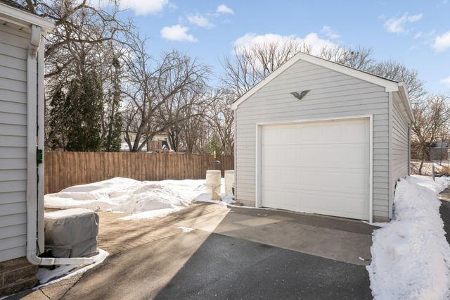 1211 Dwane Street, South Saint Paul, MN 55075