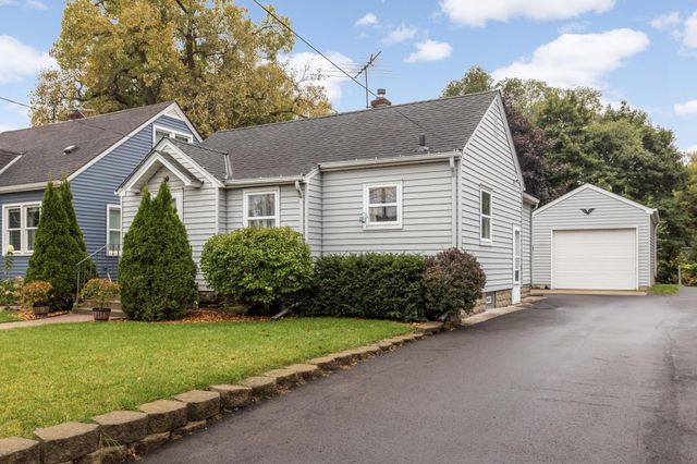 1211 Dwane Street, South Saint Paul, MN 55075