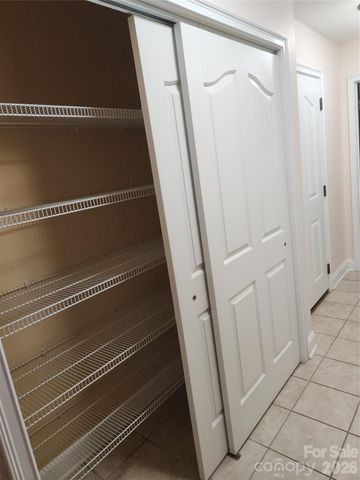 1 Mountain Meadow Circle, Weaverville, NC 28787