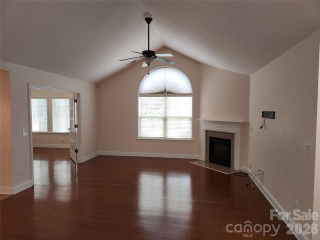 1 Mountain Meadow Circle, Weaverville, NC 28787