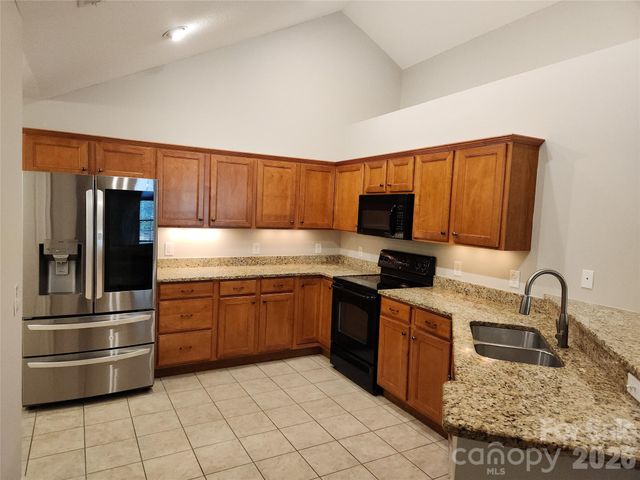 1 Mountain Meadow Circle, Weaverville, NC 28787