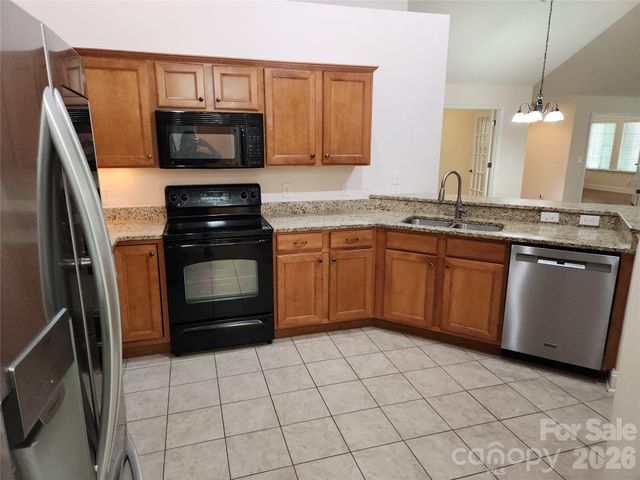 1 Mountain Meadow Circle, Weaverville, NC 28787
