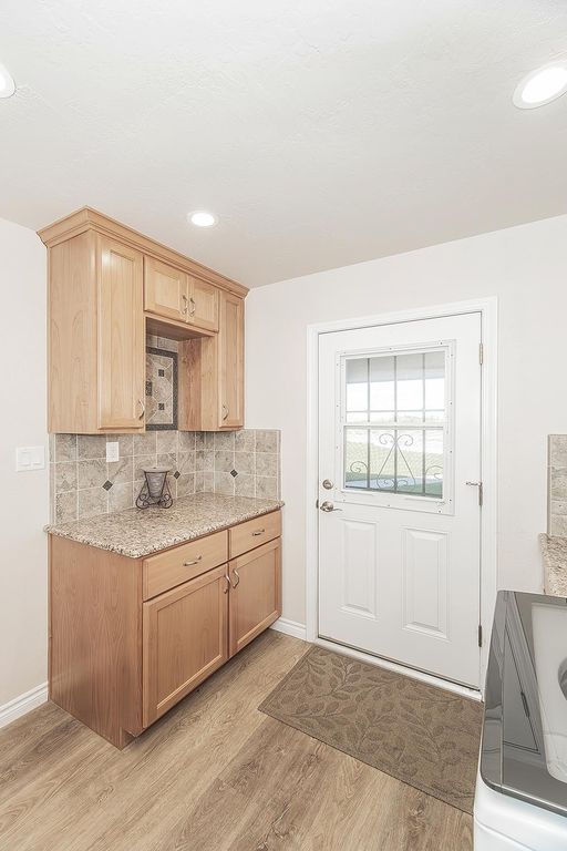 Image 19 of property listing at 5478 Poinsetta Avenue, Clovis, CA 93619