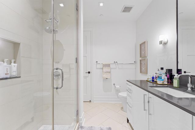 6017 Memorial Drive 505, Houston, TX 77007