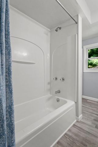 1648 Hammond Road, White Bear Lake, MN 55110