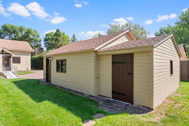 1648 Hammond Road, White Bear Lake, MN 55110