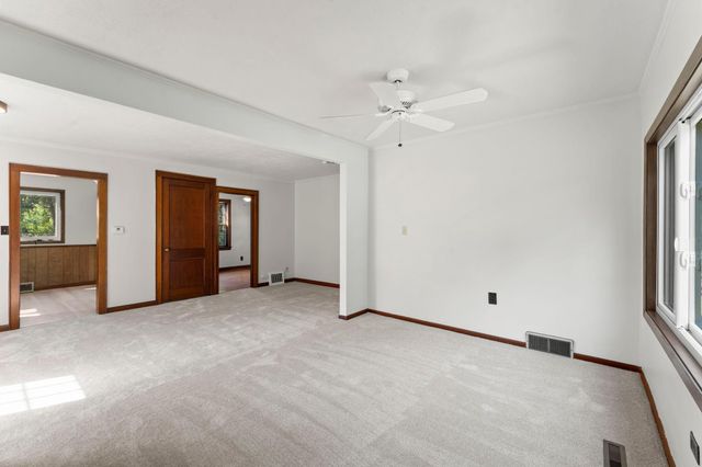 1648 Hammond Road, White Bear Lake, MN 55110
