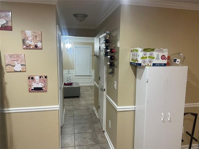 4176 Round Stone Drive, Snellville, GA 30039