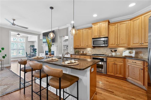 7690 Willoughby Court, Alpharetta, GA 30005