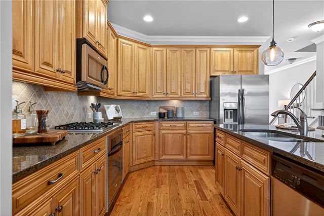 7690 Willoughby Court, Alpharetta, GA 30005