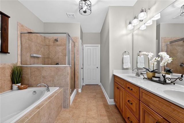 7690 Willoughby Court, Alpharetta, GA 30005