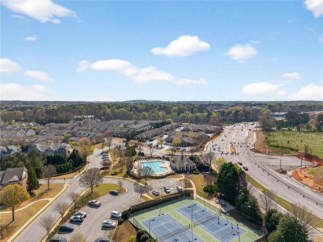 7690 Willoughby Court, Alpharetta, GA 30005