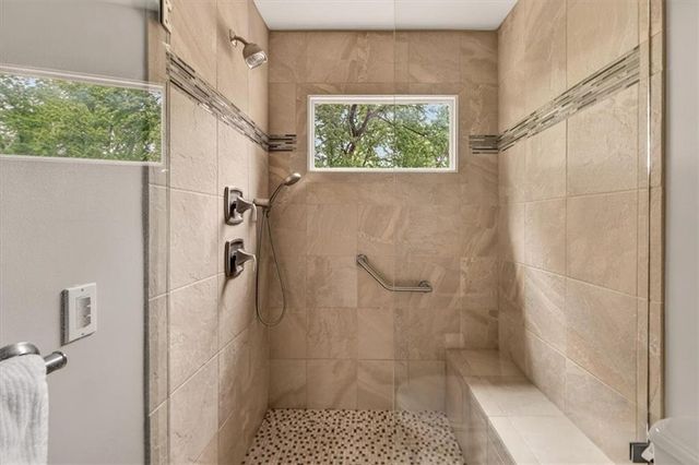 8804 W 92nd Street, Overland Park, KS 66212