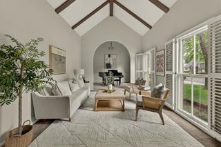 8804 W 92nd Street, Overland Park, KS 66212