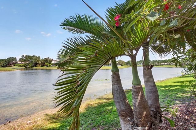 6443 NW 110th Avenue, Parkland, FL 33076