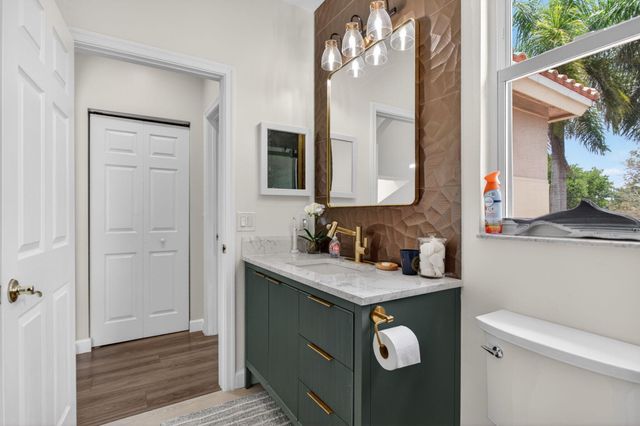 6443 NW 110th Avenue, Parkland, FL 33076