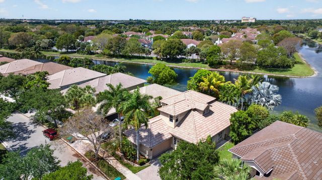 6443 NW 110th Avenue, Parkland, FL 33076