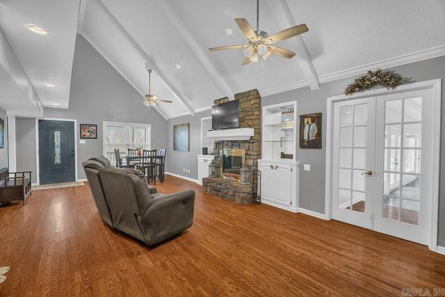 1100 Carruthers Drive, Morrilton, AR 72110