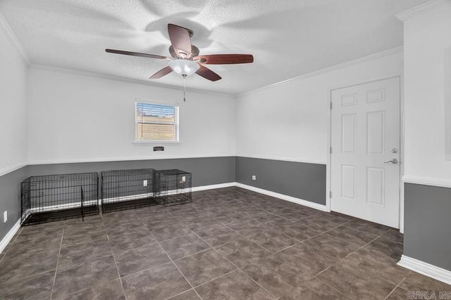 1100 Carruthers Drive, Morrilton, AR 72110