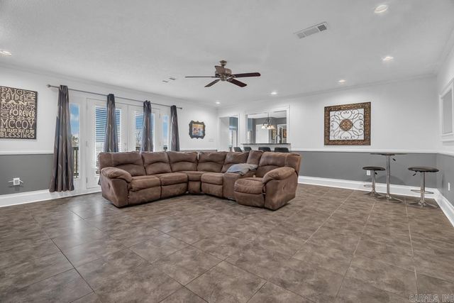 1100 Carruthers Drive, Morrilton, AR 72110