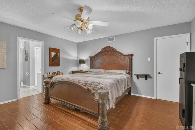 1100 Carruthers Drive, Morrilton, AR 72110