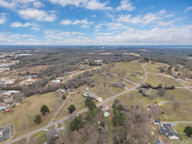 1100 Carruthers Drive, Morrilton, AR 72110