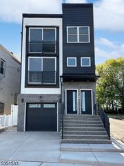 62 Hillside Ave, Newark City, NJ 07108