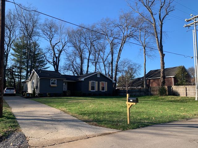 217 Oxford Dr, Franklin, TN 37064