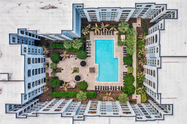 300 E SOUTH STREET 2015, Orlando, FL 32801
