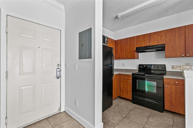 300 E SOUTH STREET 2015, Orlando, FL 32801